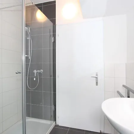 Isolde By Interhome