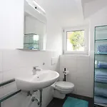 Isolde By Interhome