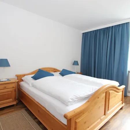 Isolde By Interhome 公寓 瑞斯·贝·泽费尔德